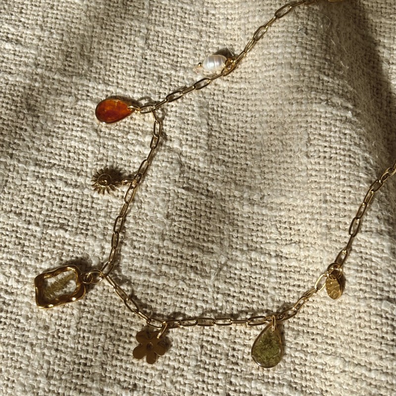Collier avec Charms